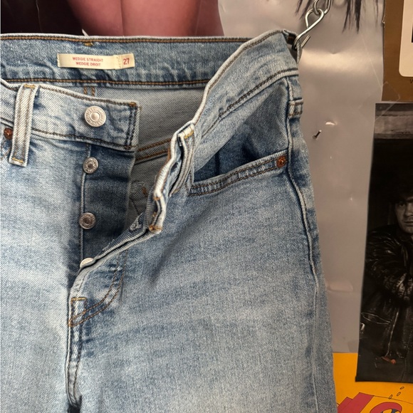 Levi's Light Blue Distressed High Rise Jeans - Picture 4 of 8